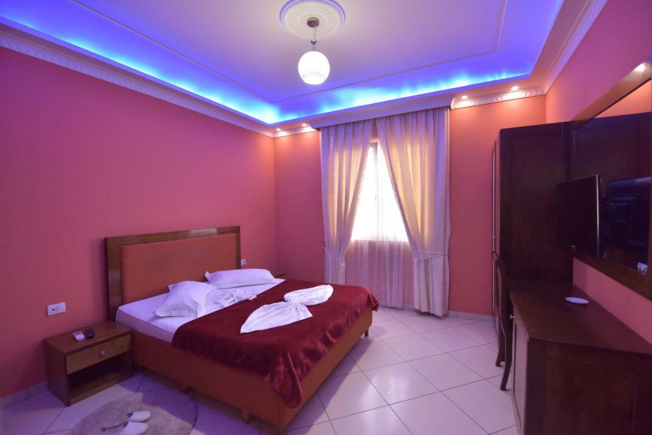 Hotel Emigranti Shkodër Exterior foto
